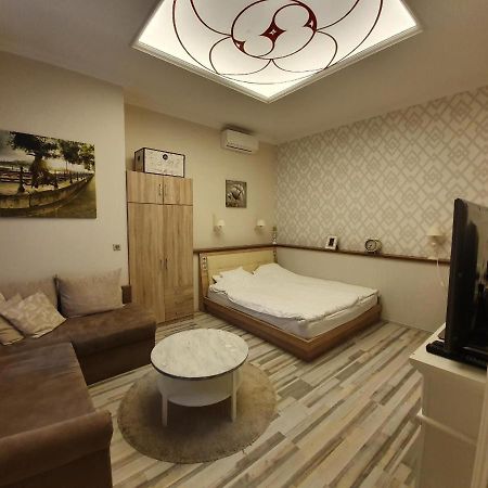 All In Apartman Ii. Budapest Eksteriør bilde